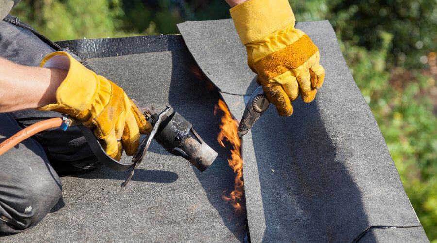 Expert top industrial roofings services in Holland, TX